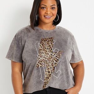NWT Plus Size Leopard ACDC Oversized Graphic Tee
Size 2X